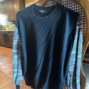 Monrow black and Cameo sweater size M